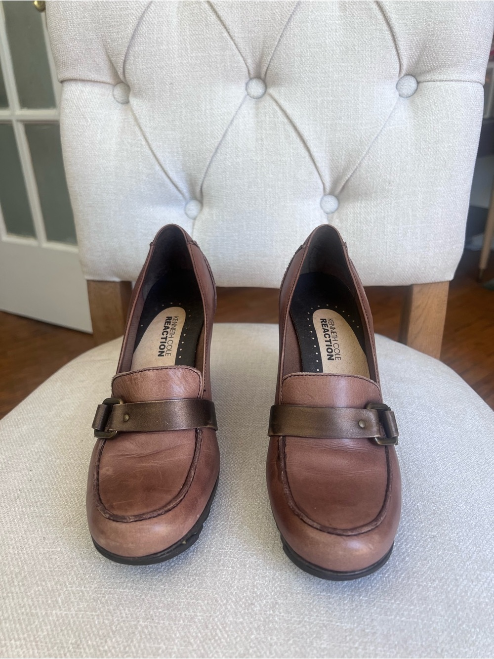 Kenneth Cole Reaction Women's Brown Leather Loafers with Buckle Strap